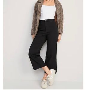 Old Navy High-Waisted Wide-Leg Cropped Chino Pants- Black